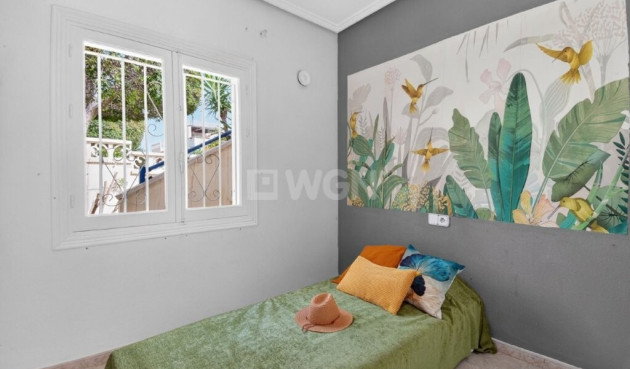Odsprzedaż - Villa - Torrevieja - Los Altos