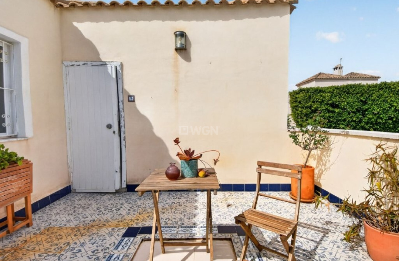 Odsprzedaż - Villa - Torrevieja - Los Altos