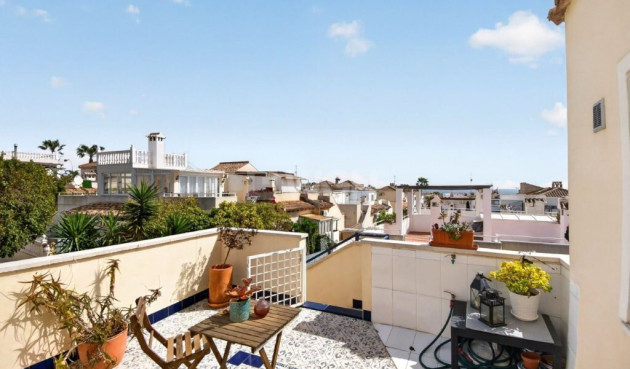 Odsprzedaż - Villa - Torrevieja - Los Altos