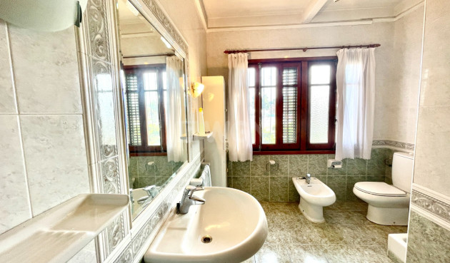 Odsprzedaż - Villa - Benejúzar - Inland