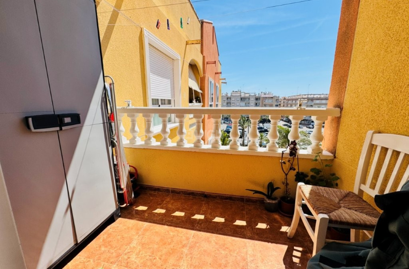 Odsprzedaż - Mieszkanie w bloku - Guardamar del Segura - Costa Blanca
