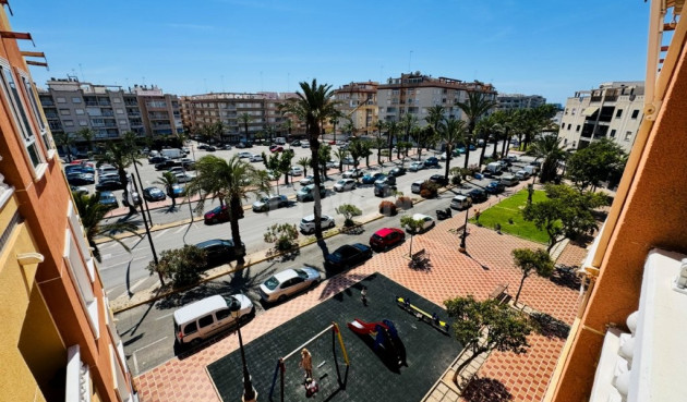 Odsprzedaż - Mieszkanie w bloku - Guardamar del Segura - Costa Blanca