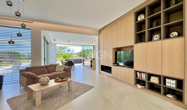 Odsprzedaż - Villa - Orihuela - Las Colinas Golf