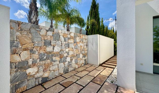 Odsprzedaż - Villa - Orihuela - Las Colinas Golf