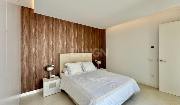 Odsprzedaż - Villa - Orihuela - Las Colinas Golf