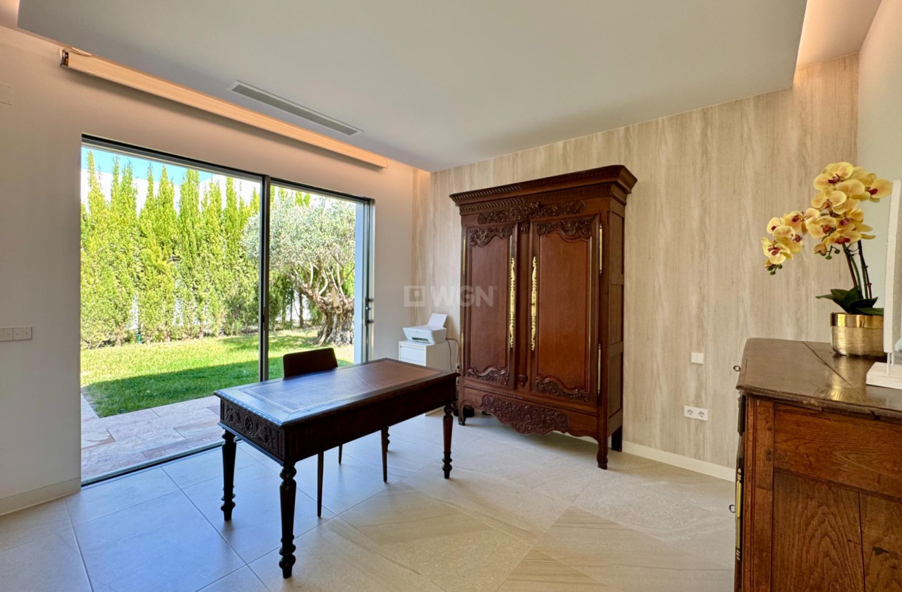 Odsprzedaż - Villa - Orihuela - Las Colinas Golf