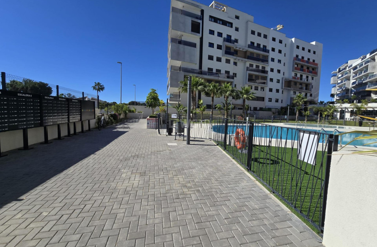 Odsprzedaż - Daszek - Orihuela Costa - Altos De Campoamor
