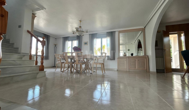 Odsprzedaż - Villa - Ciudad Quesada - Costa Blanca Sur