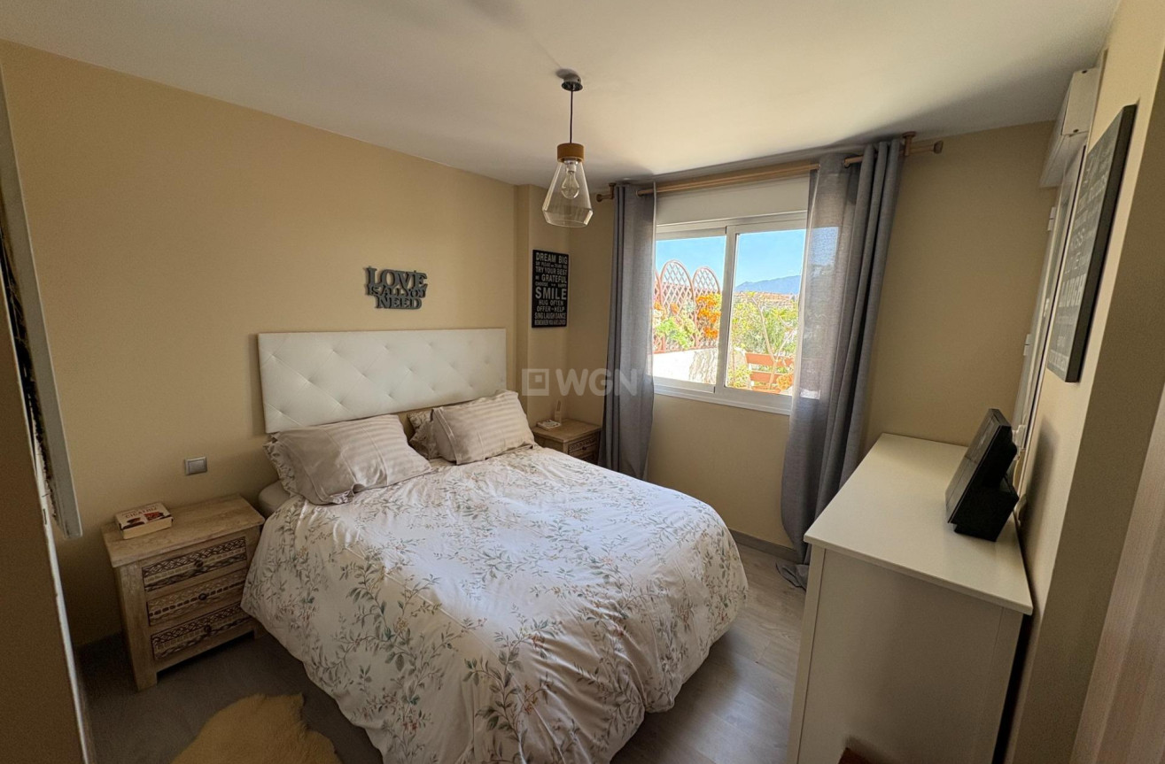 Odsprzedaż - Mieszkanie w bloku - Estepona - Parque Selwo Aventura