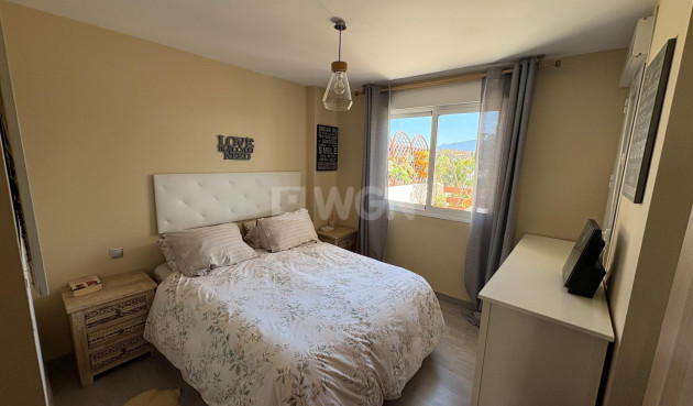 Odsprzedaż - Mieszkanie w bloku - Estepona - Parque Selwo Aventura