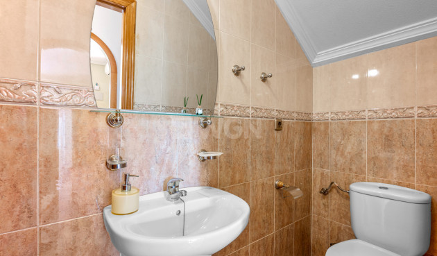 Odsprzedaż - Villa - Cabo Roig - Costa Blanca