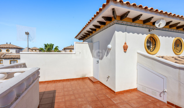 Odsprzedaż - Villa - Cabo Roig - Costa Blanca