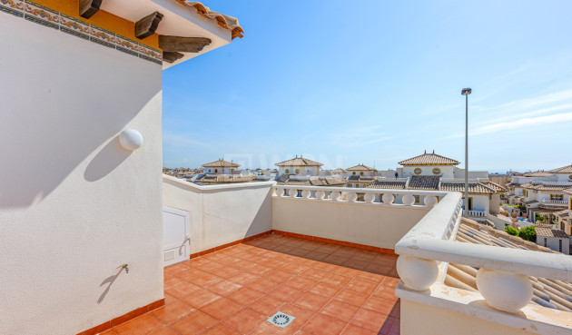 Odsprzedaż - Villa - Cabo Roig - Costa Blanca