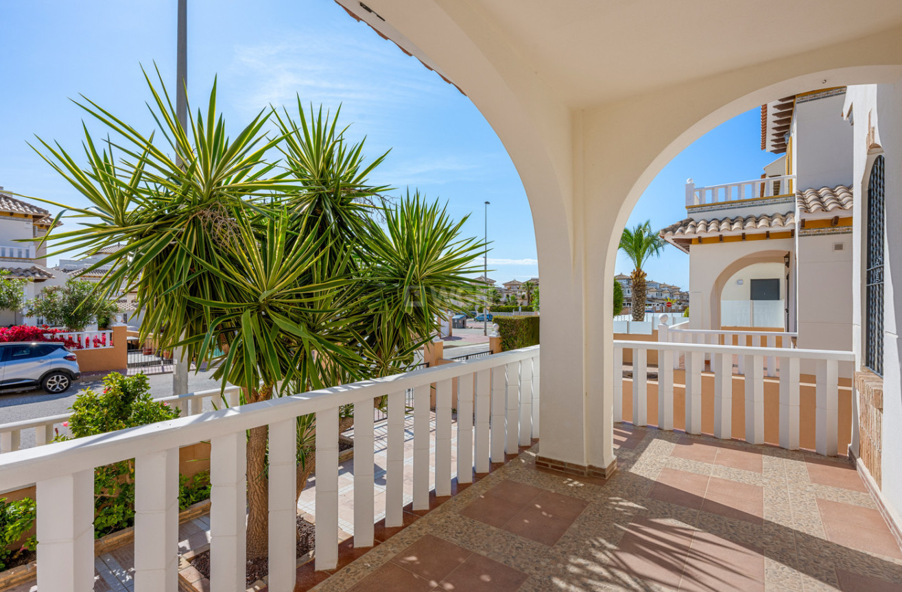 Odsprzedaż - Villa - Cabo Roig - Costa Blanca