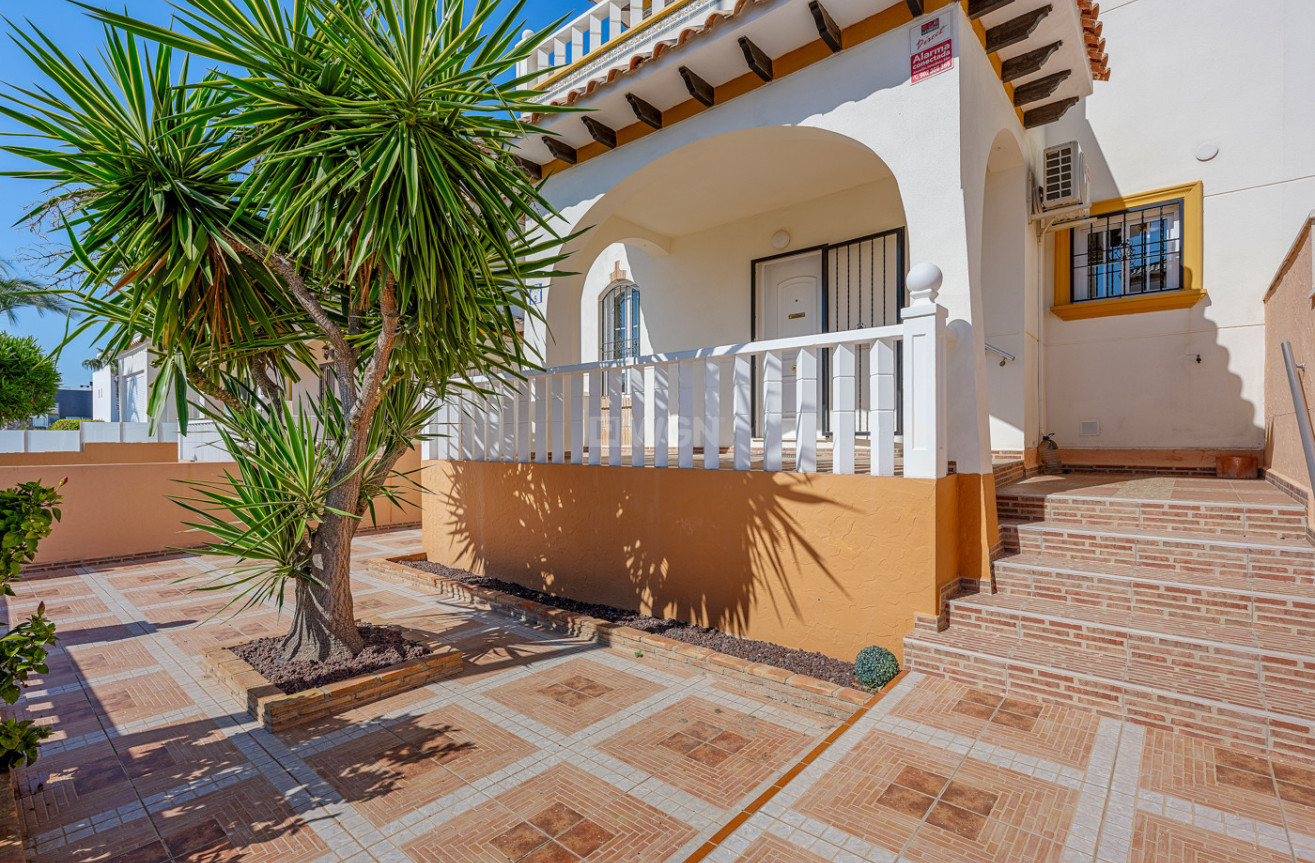 Odsprzedaż - Villa - Cabo Roig - Costa Blanca
