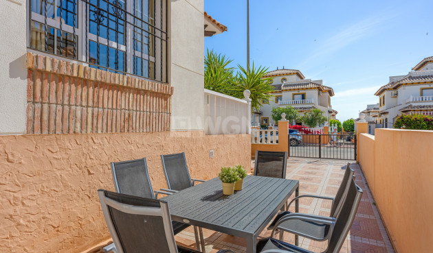 Odsprzedaż - Villa - Cabo Roig - Costa Blanca