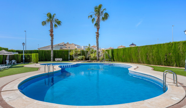 Odsprzedaż - Villa - Cabo Roig - Costa Blanca