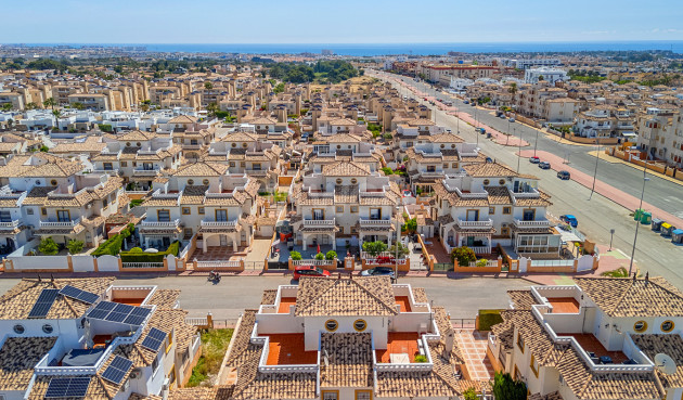 Odsprzedaż - Villa - Cabo Roig - Costa Blanca