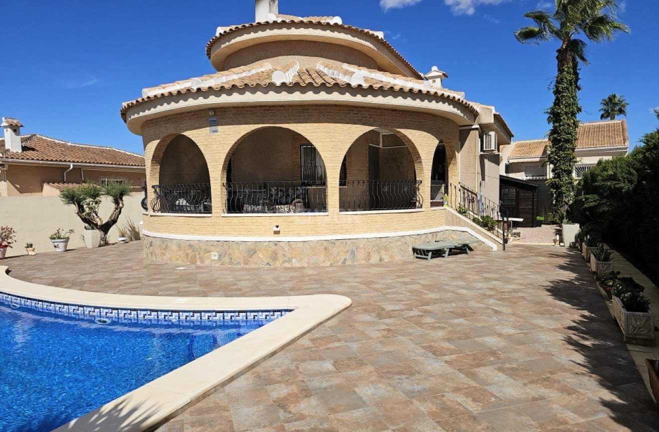 Odsprzedaż - Villa - Benijofar - Costa Blanca