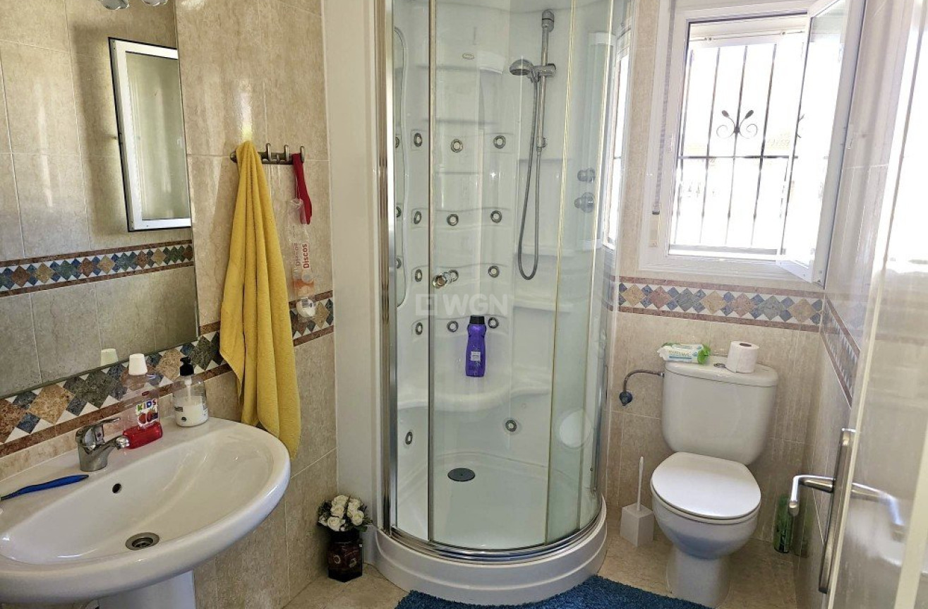 Odsprzedaż - Villa - Benijofar - Costa Blanca