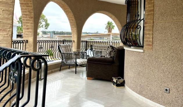 Odsprzedaż - Villa - Benijofar - Costa Blanca