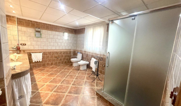Odsprzedaż - Villa - Formentera del Segura - Costa Blanca