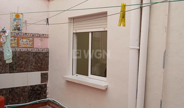 Odsprzedaż - Mieszkanie w bloku - Torrevieja - El Molino