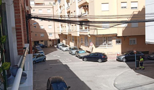 Odsprzedaż - Mieszkanie w bloku - Torrevieja - El Molino