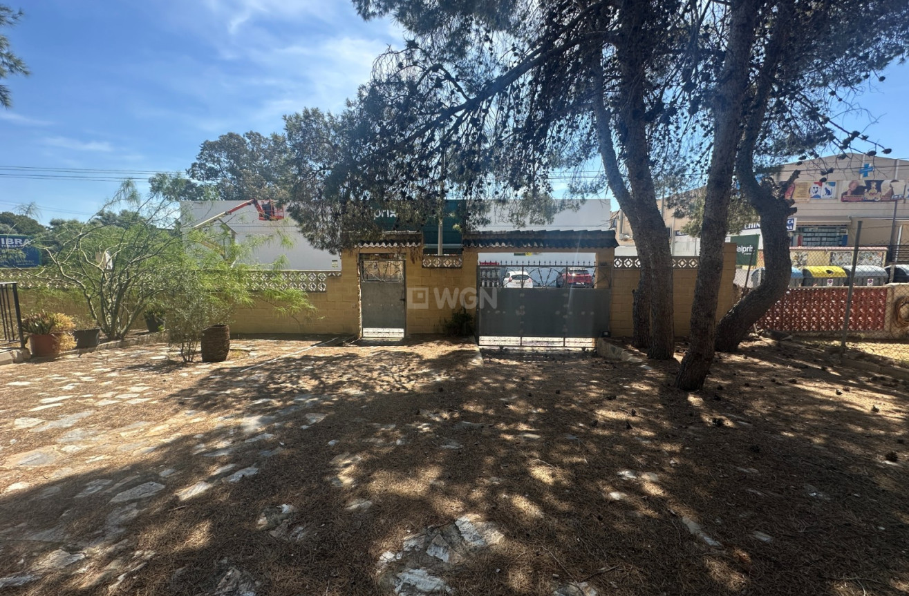 Odsprzedaż - Villa - Torrevieja - Costa Blanca