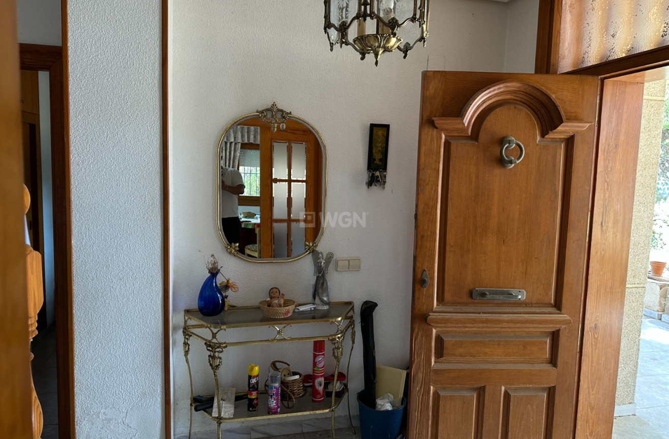 Odsprzedaż - Villa - Torrevieja - Costa Blanca
