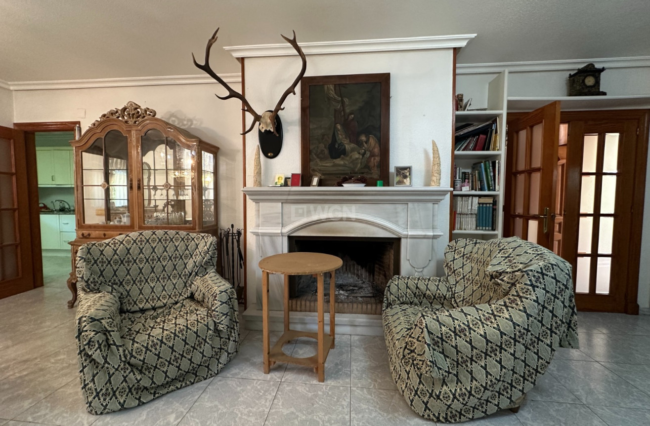 Odsprzedaż - Villa - Torrevieja - Costa Blanca