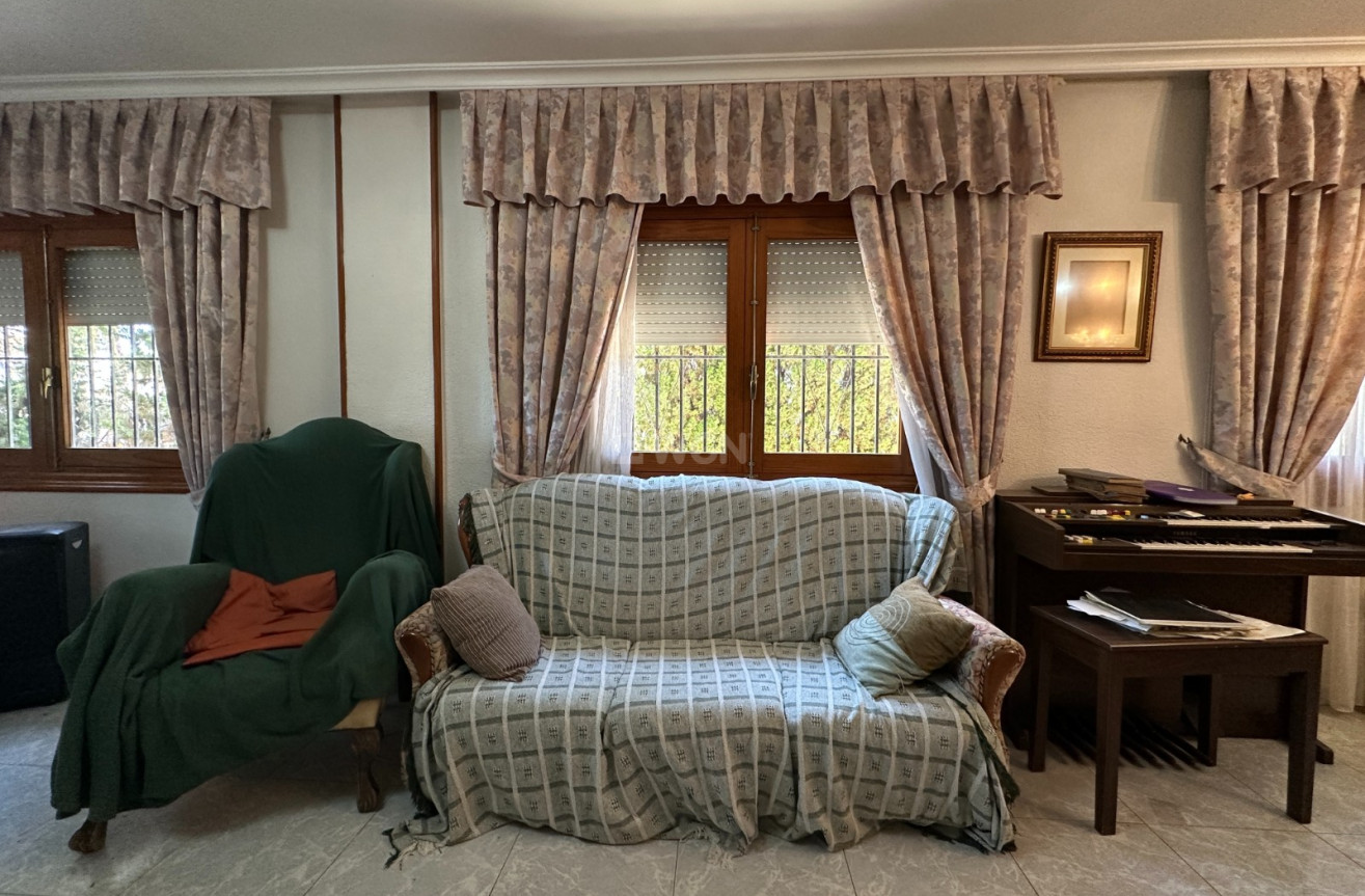 Odsprzedaż - Villa - Torrevieja - Costa Blanca