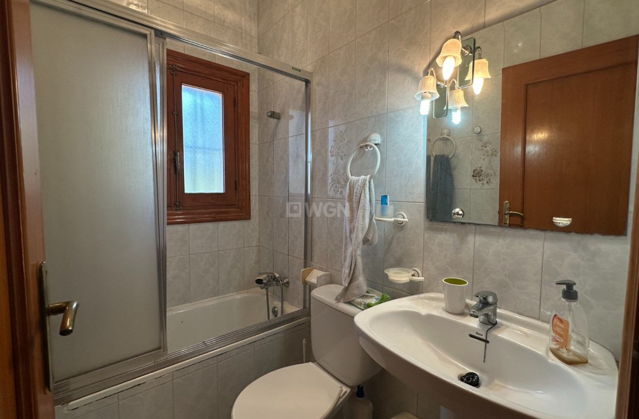 Odsprzedaż - Villa - Torrevieja - Costa Blanca