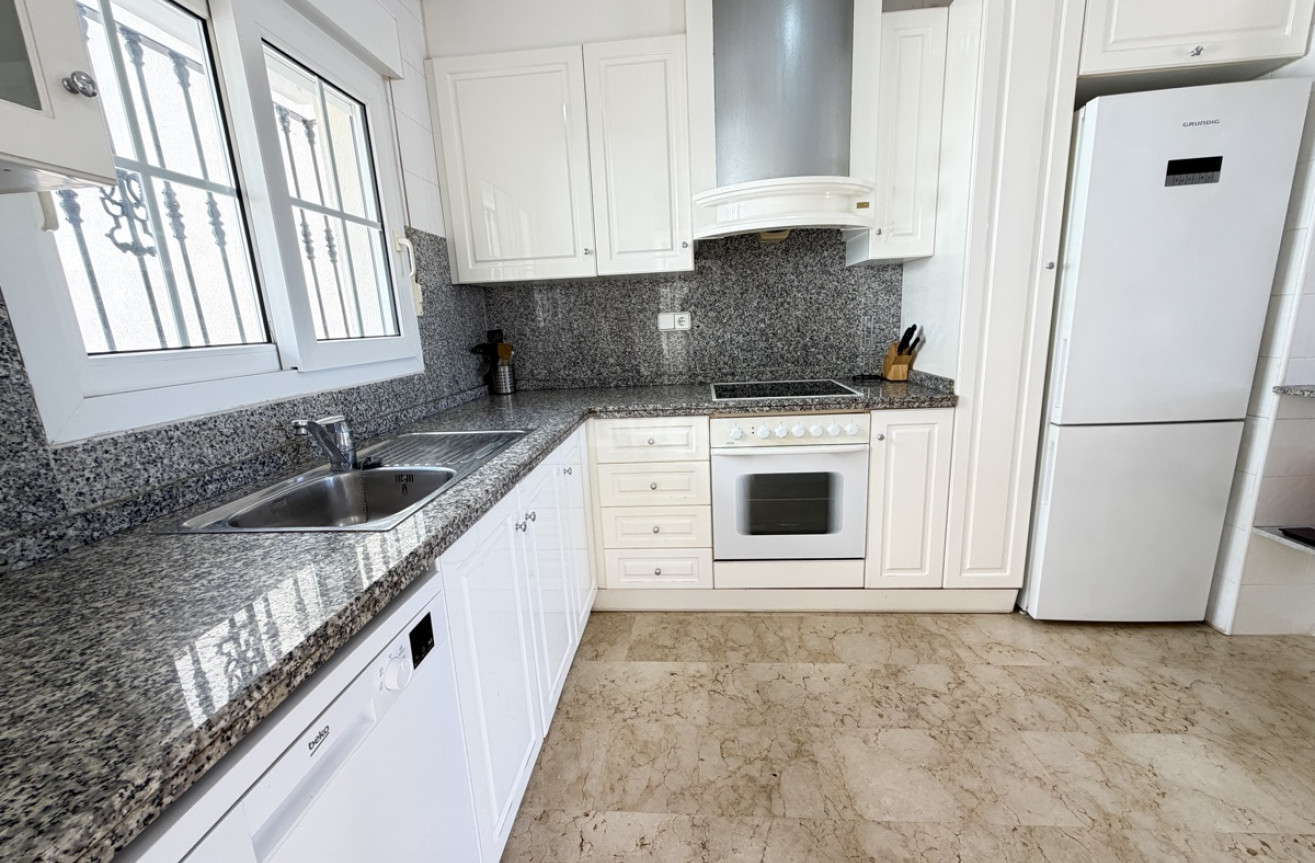 Resale - Villa - Las Ramblas Golf - Inland