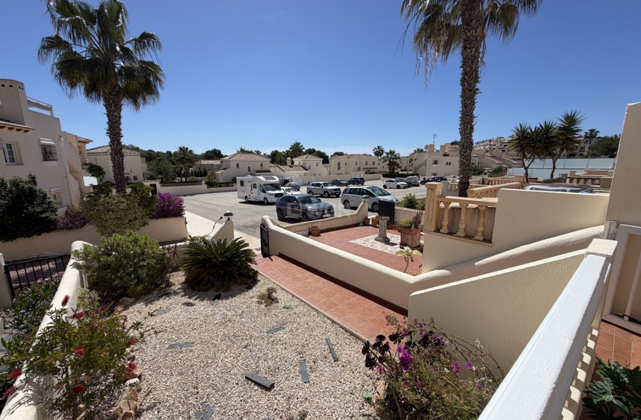 Resale - Villa - Las Ramblas Golf - Inland