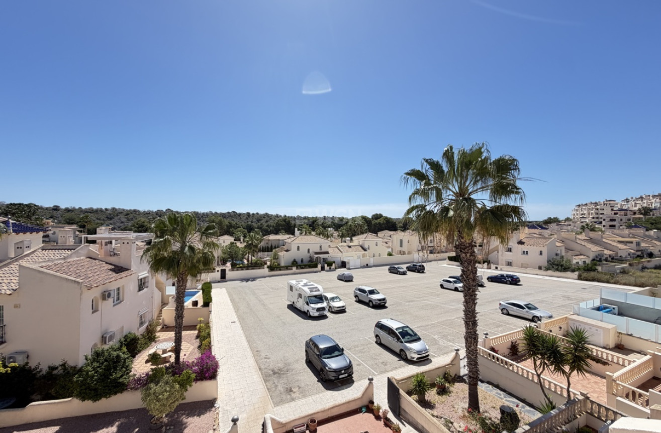 Resale - Villa - Las Ramblas Golf - Inland