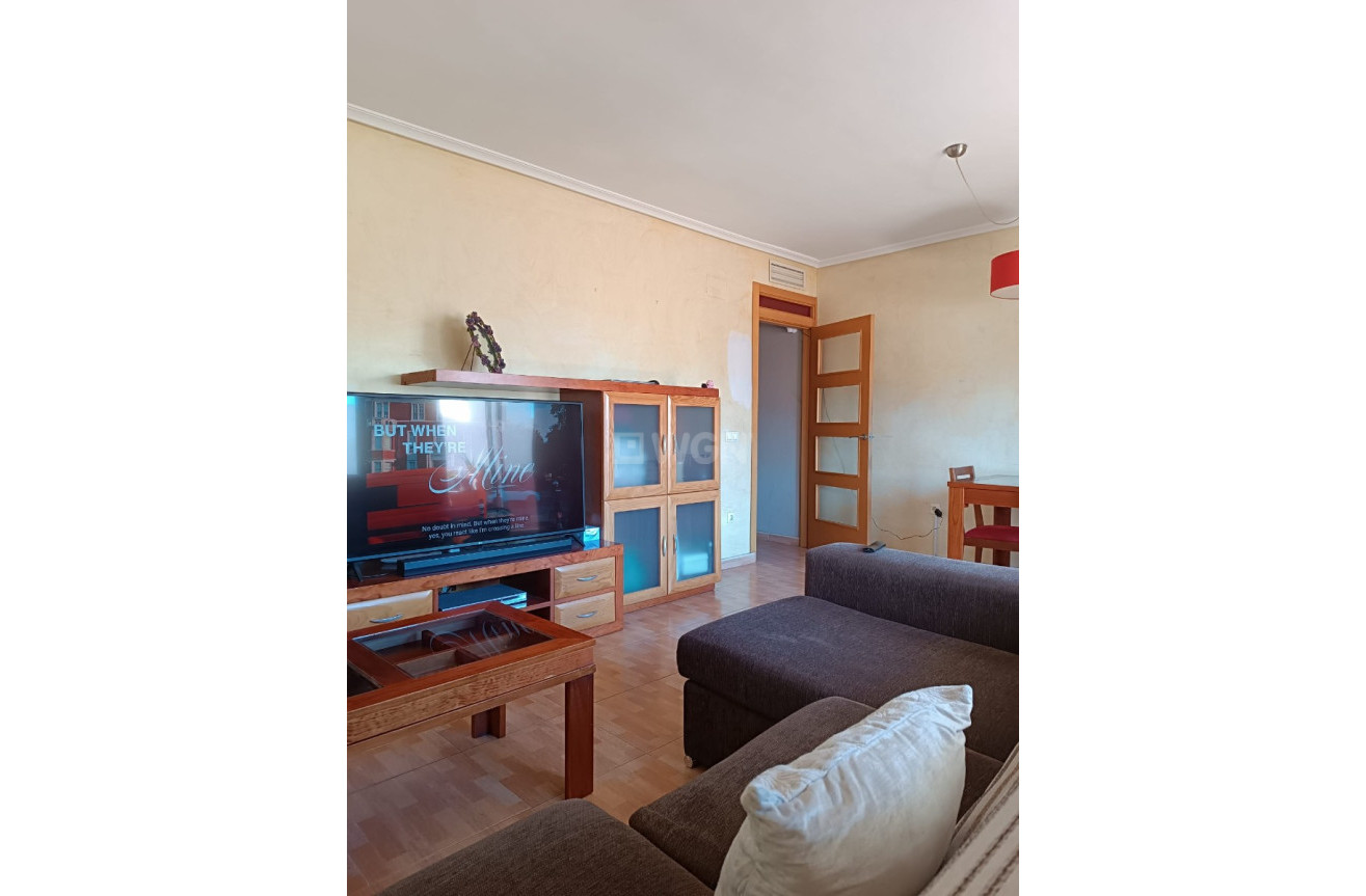 Odsprzedaż - Mieszkanie w bloku - Los Montesinos - Costa Blanca