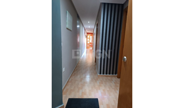 Odsprzedaż - Mieszkanie w bloku - Los Montesinos - Costa Blanca