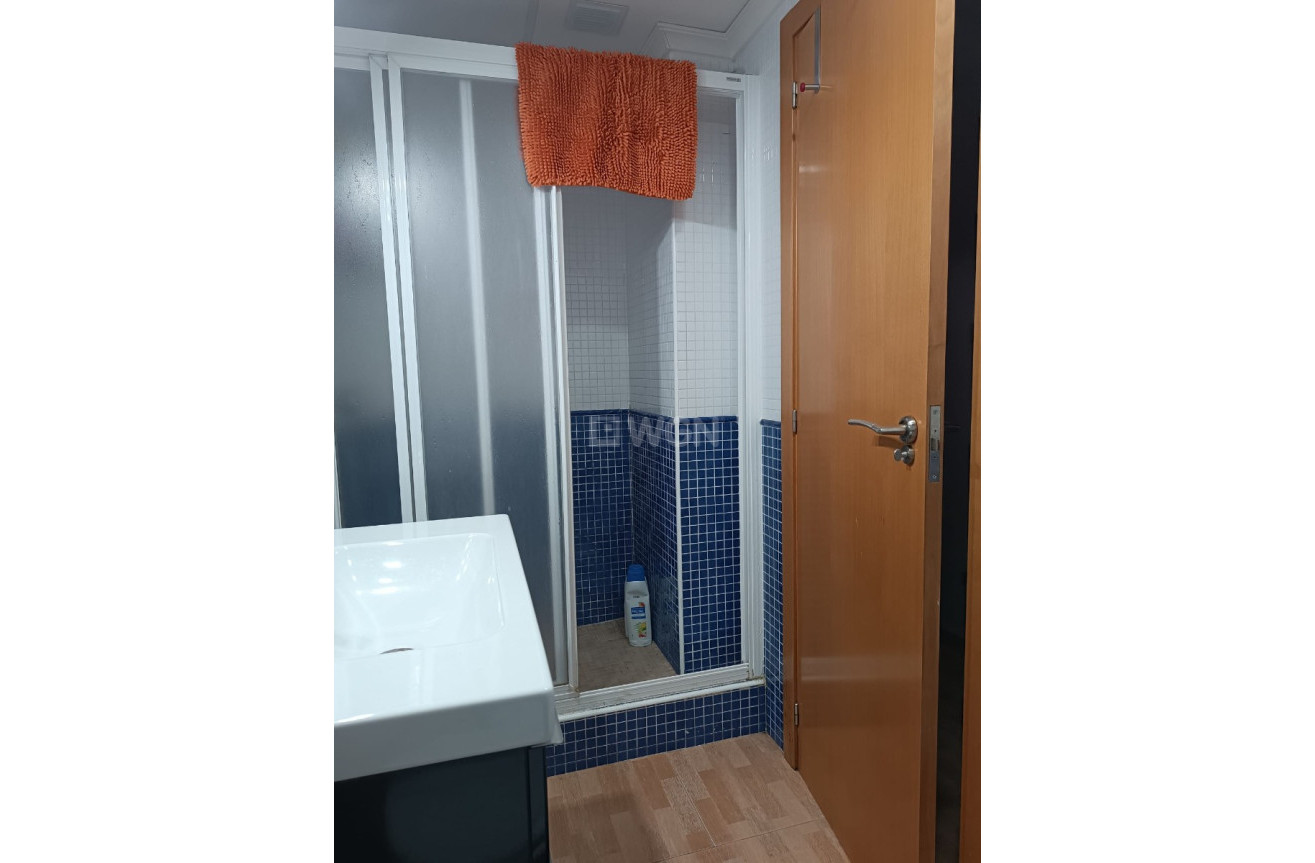 Odsprzedaż - Mieszkanie w bloku - Los Montesinos - Costa Blanca