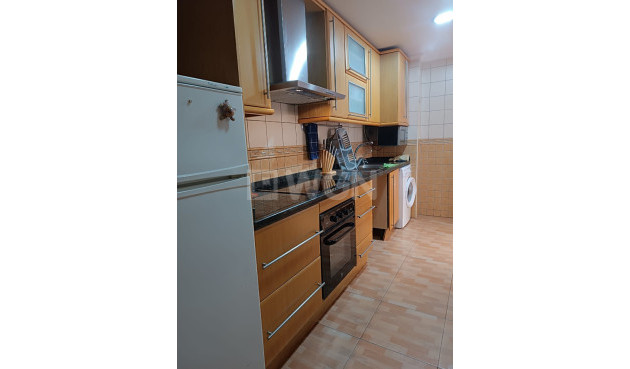Odsprzedaż - Mieszkanie w bloku - Los Montesinos - Costa Blanca