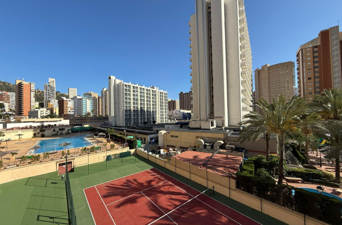 Odsprzedaż - Mieszkanie w bloku - Benidorm - Rincón de Loix