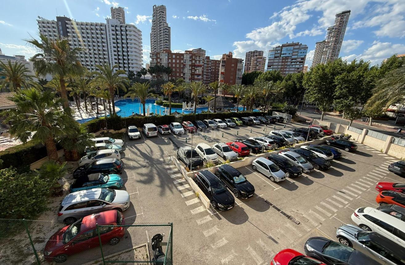 Odsprzedaż - Mieszkanie w bloku - Benidorm - Rincón de Loix