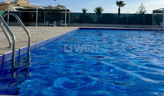 Odsprzedaż - Kamienica - Torrevieja - Costa Blanca