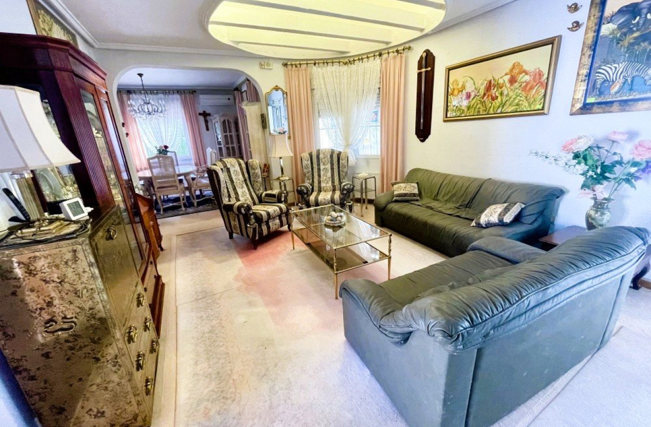 Odsprzedaż - Villa - Ciudad Quesada - Costa Blanca