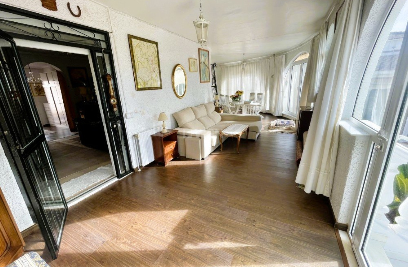 Odsprzedaż - Villa - Ciudad Quesada - Costa Blanca