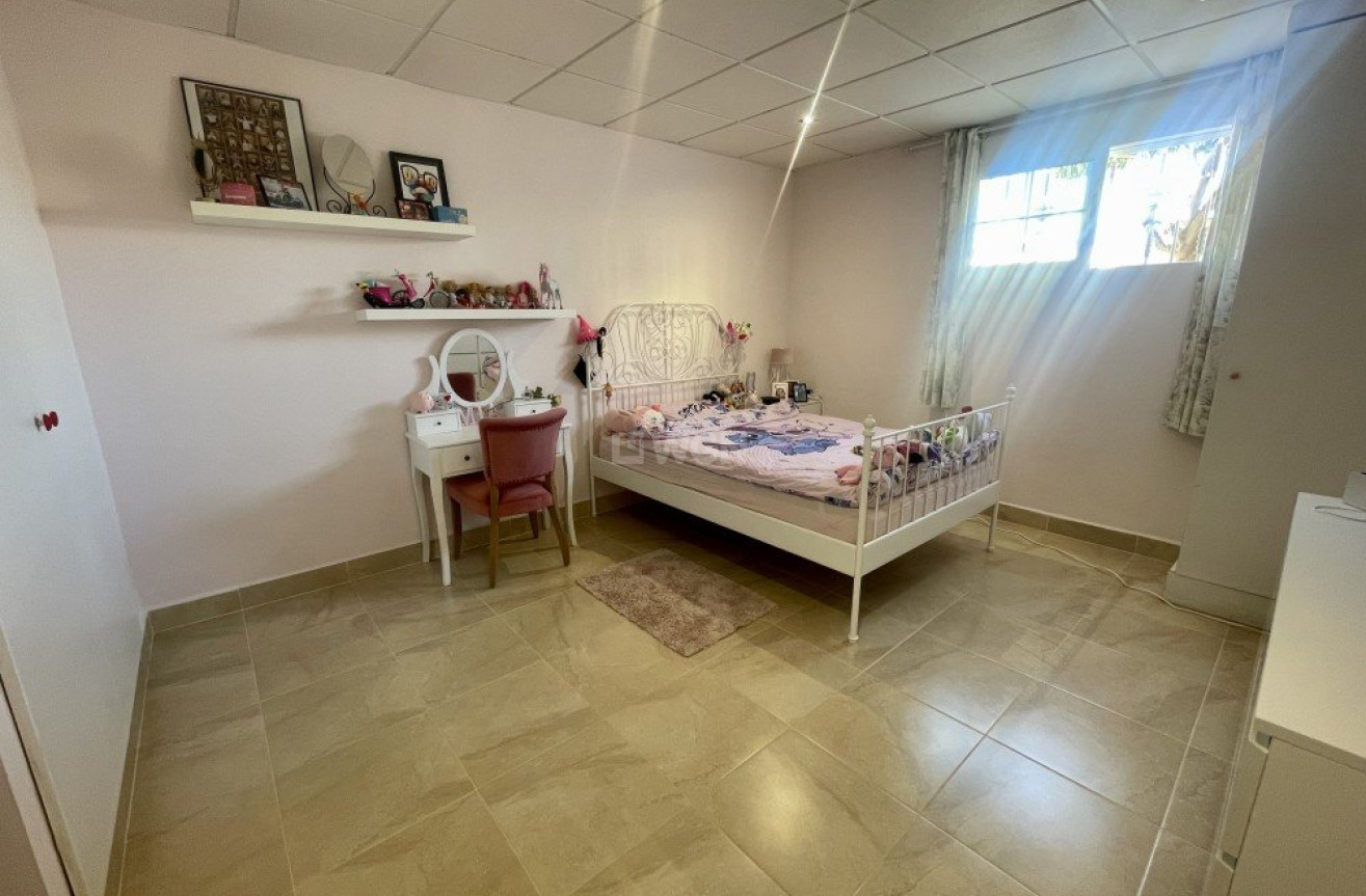 Odsprzedaż - Villa - Urb. La Marina - Inland