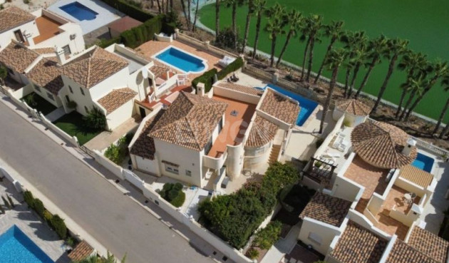 Odsprzedaż - Villa - Orihuela Costa - Costa Blanca