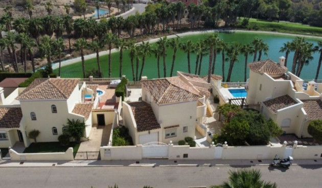 Odsprzedaż - Villa - Orihuela Costa - Costa Blanca