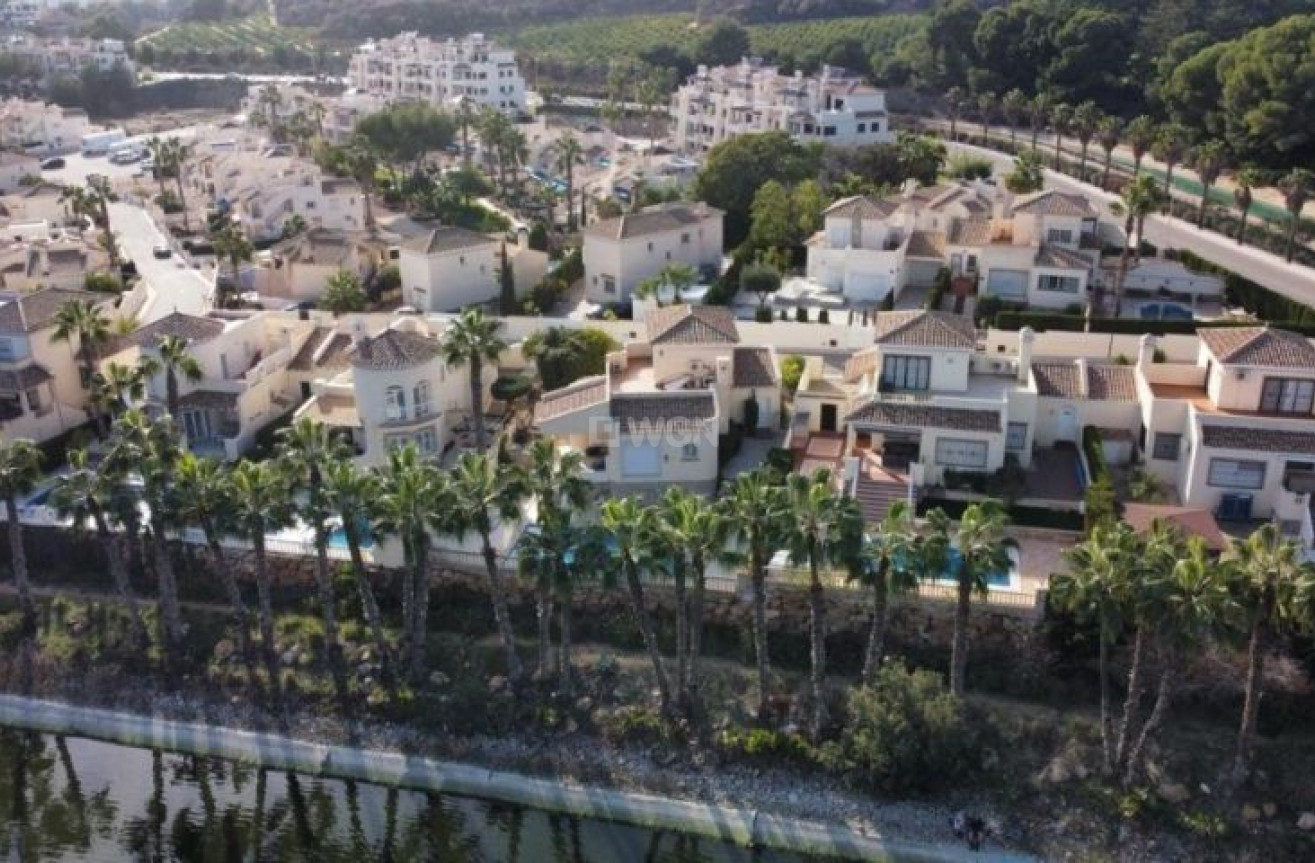 Odsprzedaż - Villa - Orihuela Costa - Costa Blanca