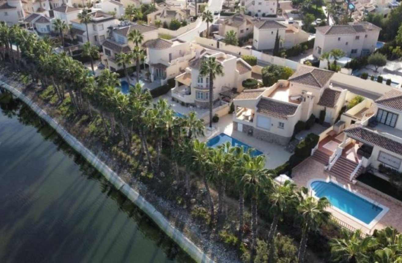 Odsprzedaż - Villa - Orihuela Costa - Costa Blanca